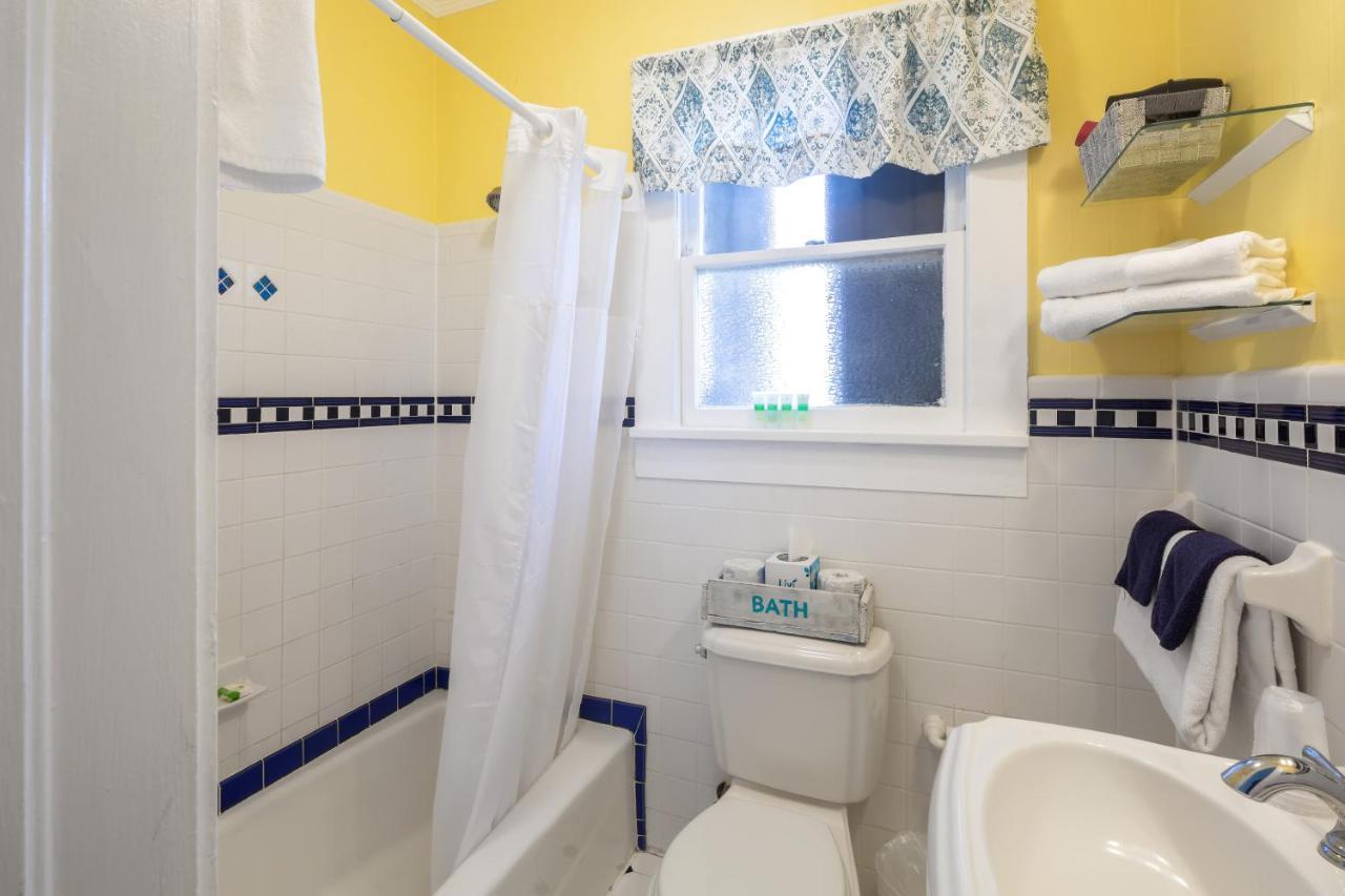 Kona Kai Oasis Bed & Breakfast Key West Bagian luar foto