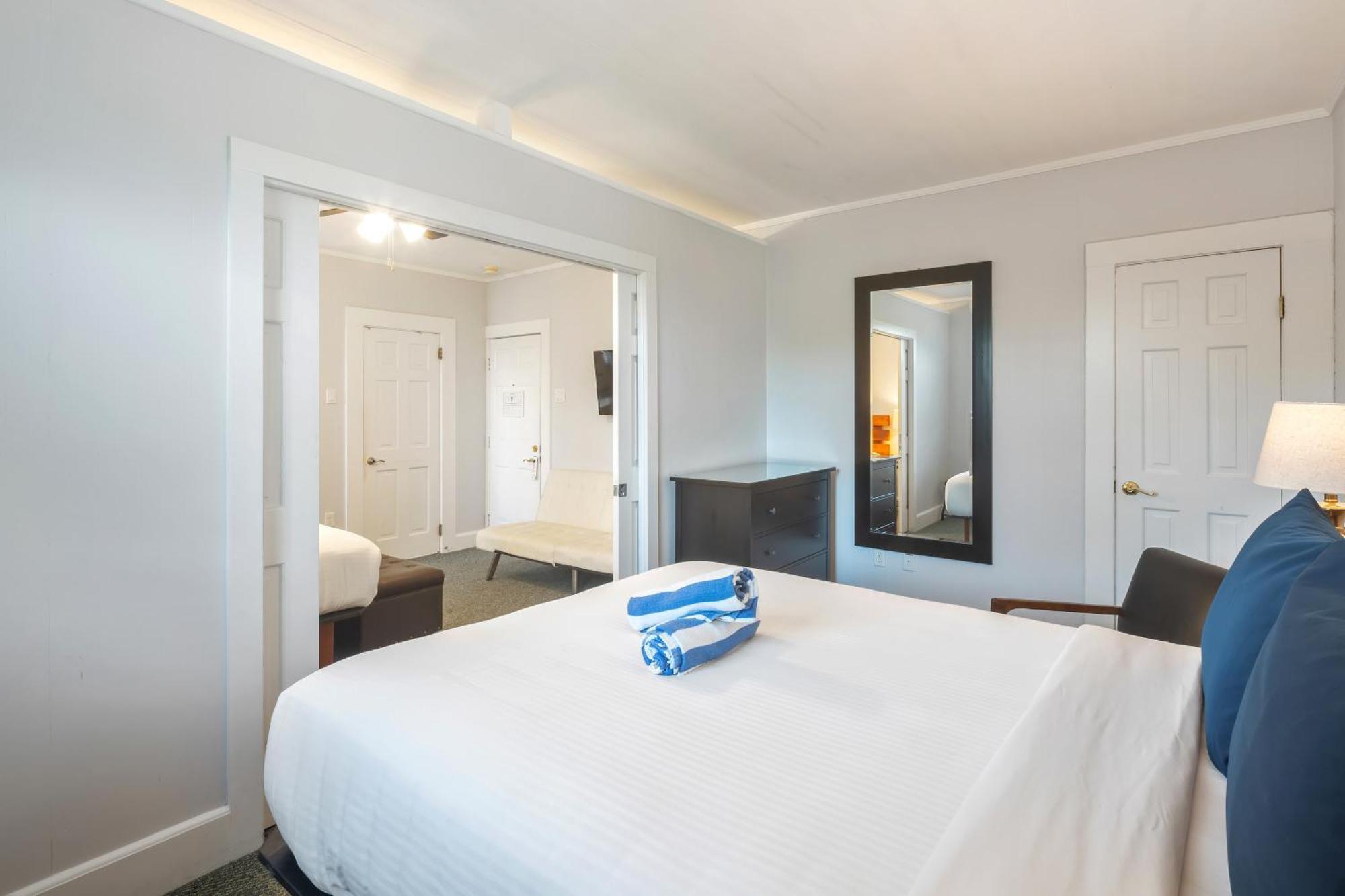 Kona Kai Oasis Bed & Breakfast Key West Bagian luar foto