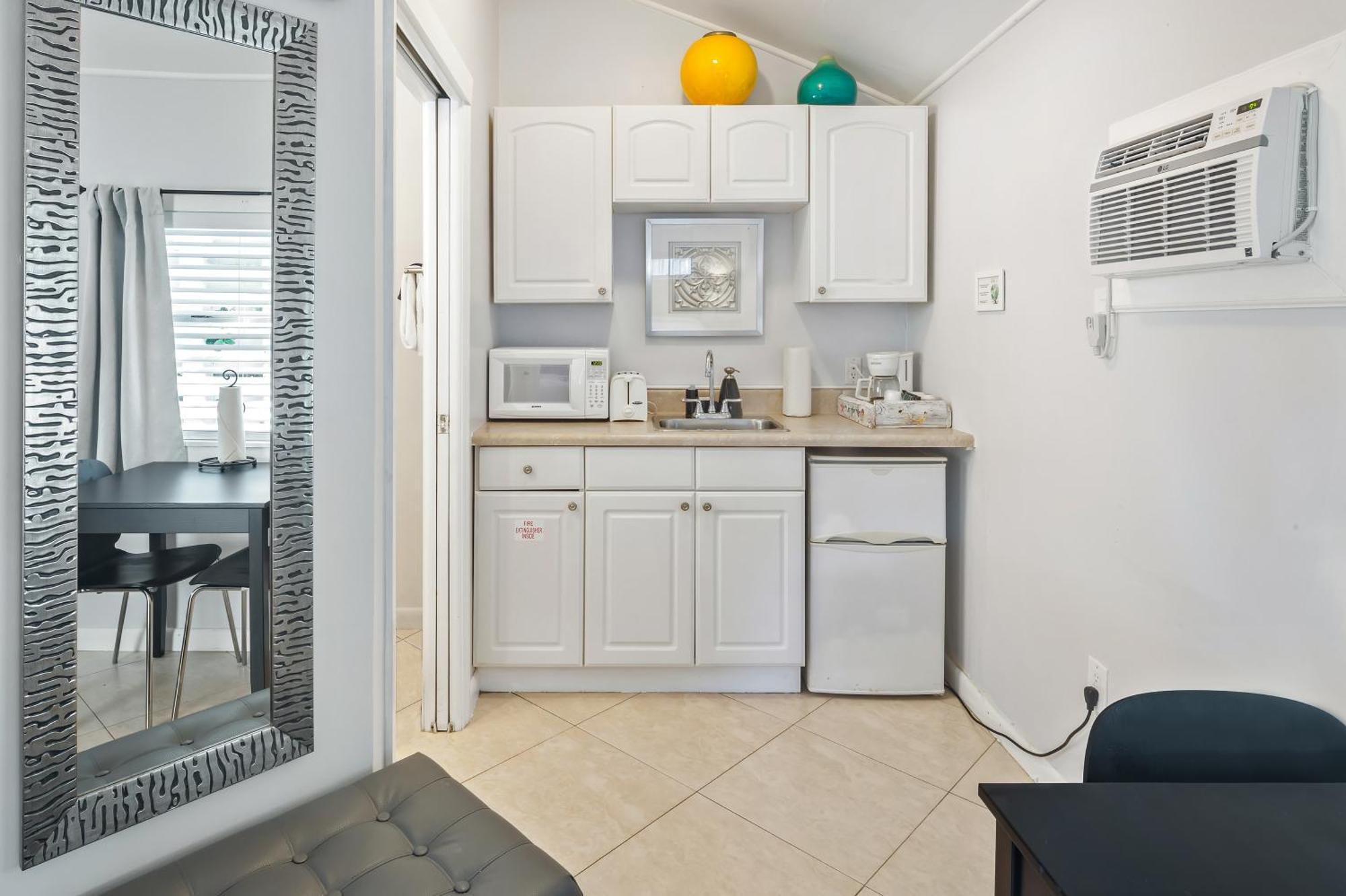 Kona Kai Oasis Bed & Breakfast Key West Bagian luar foto